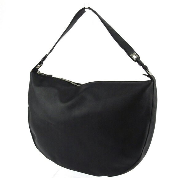 Authentic Salvatore Ferragamo shoulder bag Ganchini leather